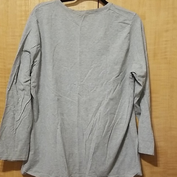 Shirt - Picture 2 of 3